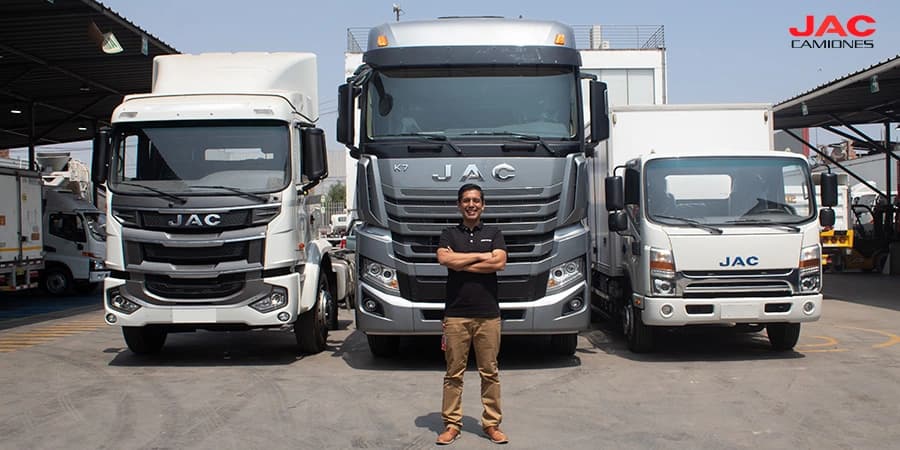 “MI MAYOR RETO ES DESARROLLAR EL NEGOCIO DE JAC CAMIONES, EN ESPECÍFICO PARA CAMIONES DE 10 TONELADAS A MÁS, CESAR HERRERA JEFE TÉCNICO CAMIONES JAC”